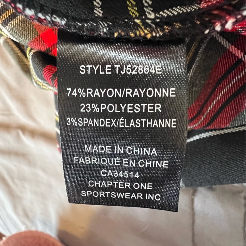 NWT JONES NEW YORK Pants Women Plus Size 2X Black Tartan Plaid Pull On Slim Leg - Picture 7 of 8
